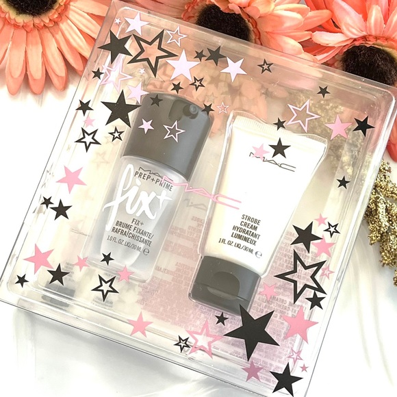 MAC Stars of Skincare Kit *LIMITED EDITION* - Picture 12 of 15